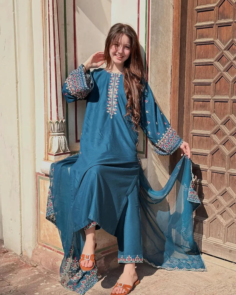 ZARA Embroidered 3pcs