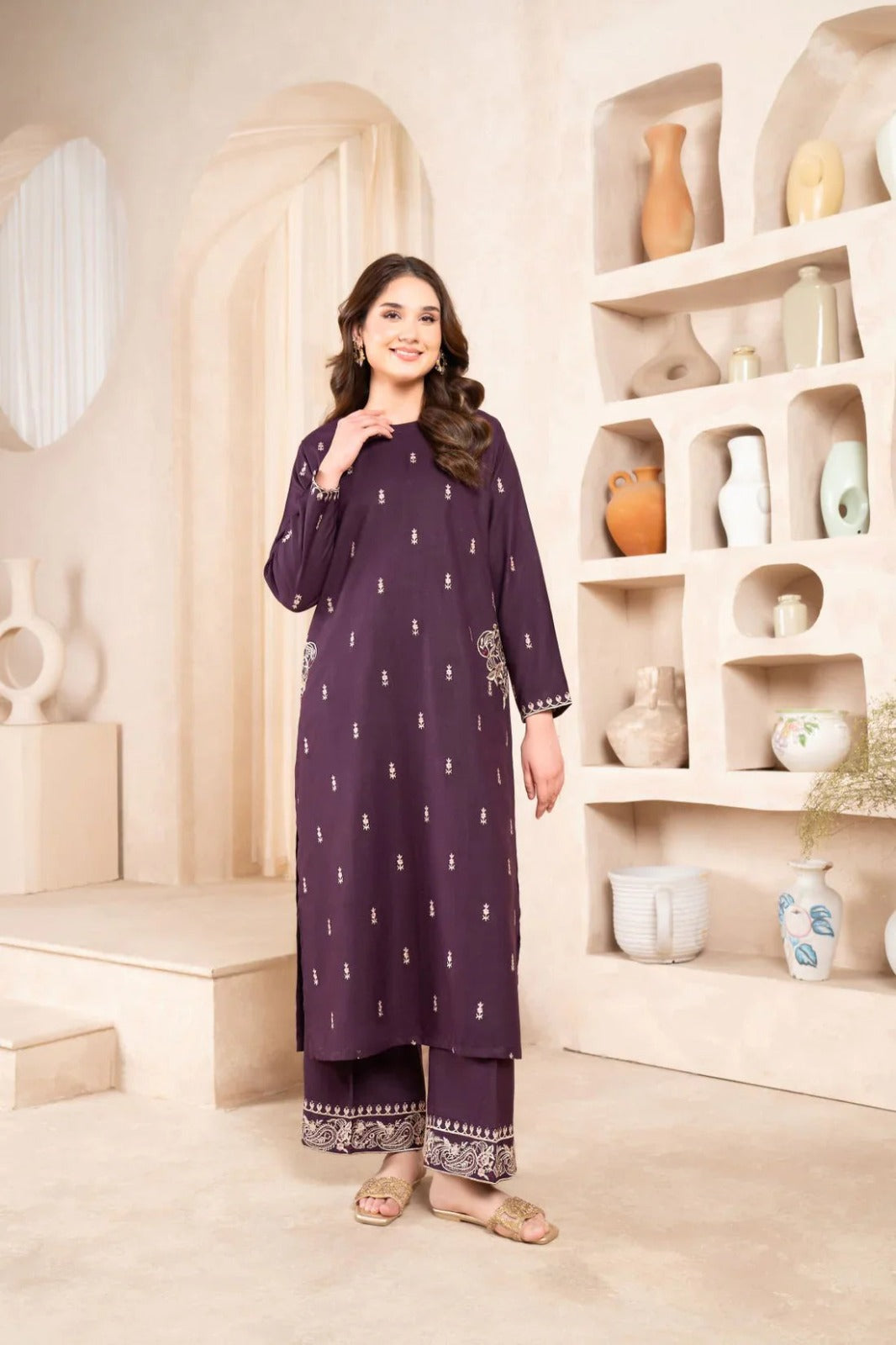 NAAZ  EMBROIDERY 2PC