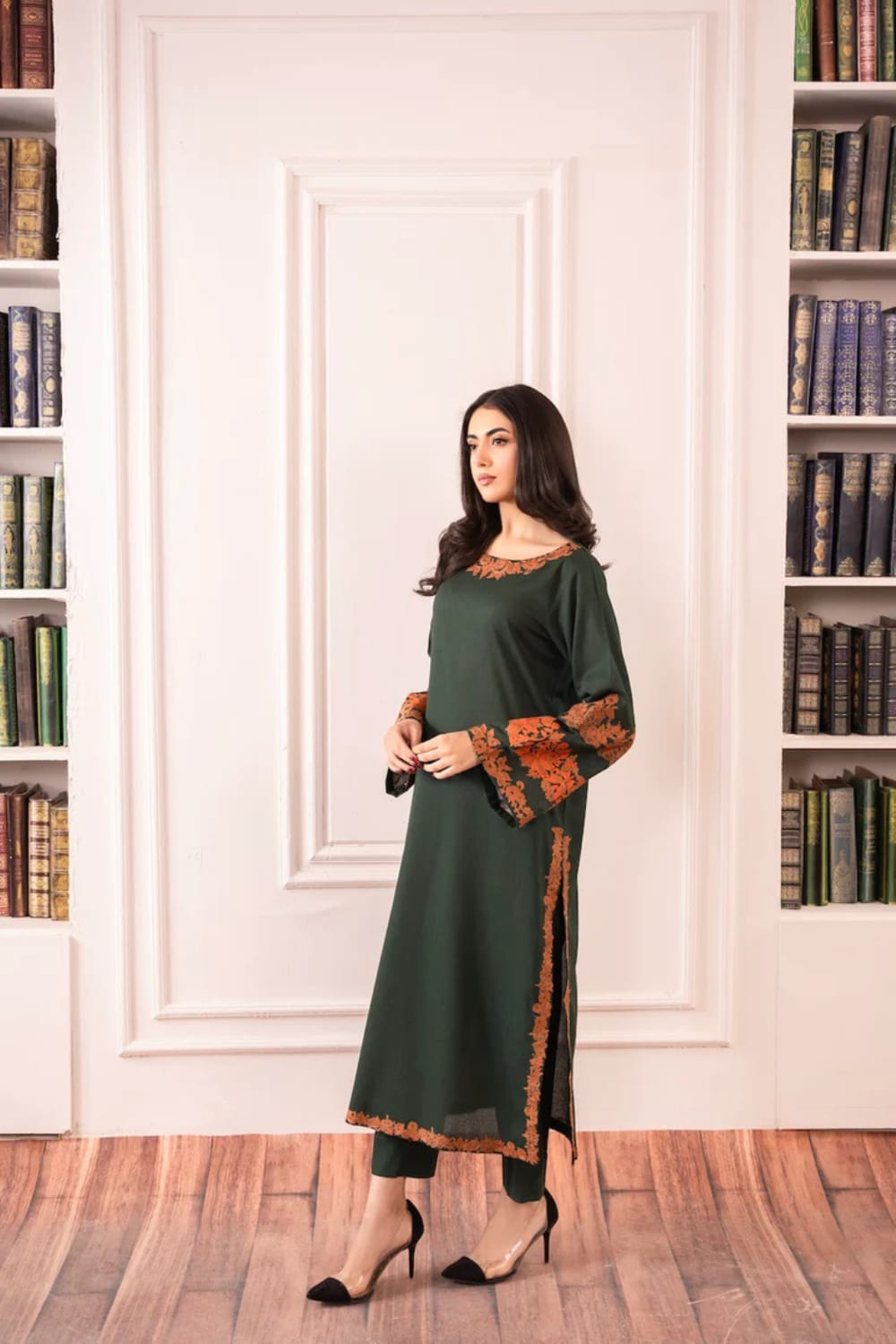Omal LONG LENGHT EMBROIDERY 2PC