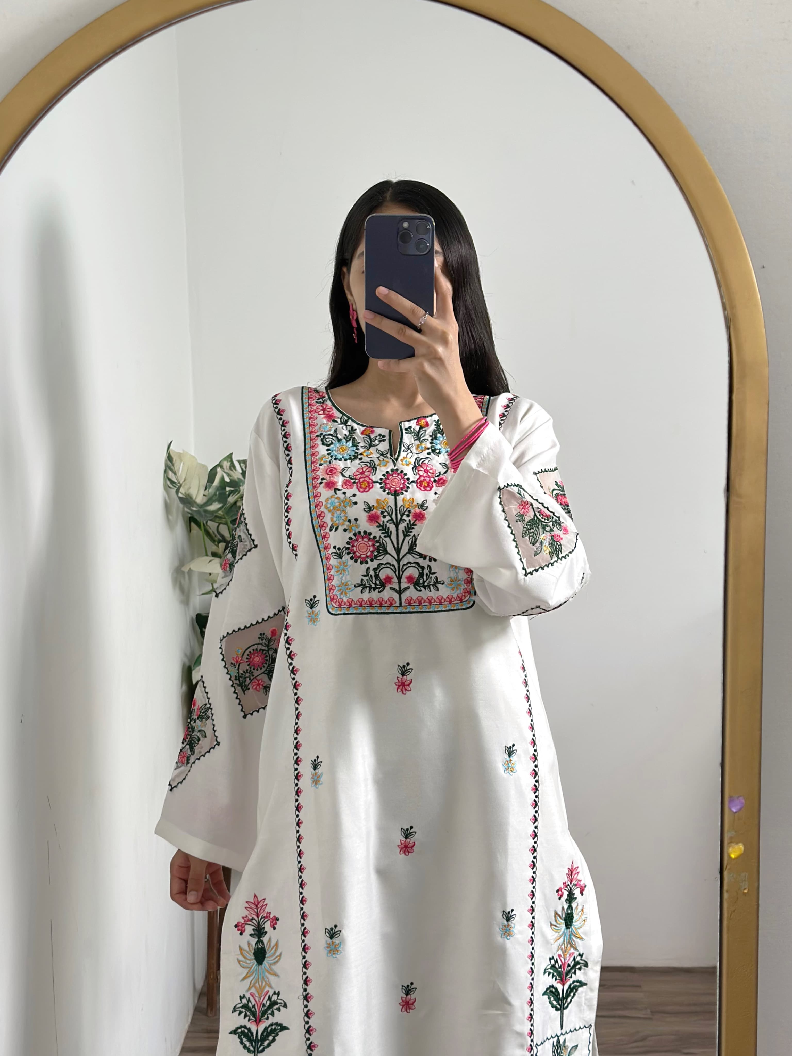 PEARL EMBROIDED 2 PC