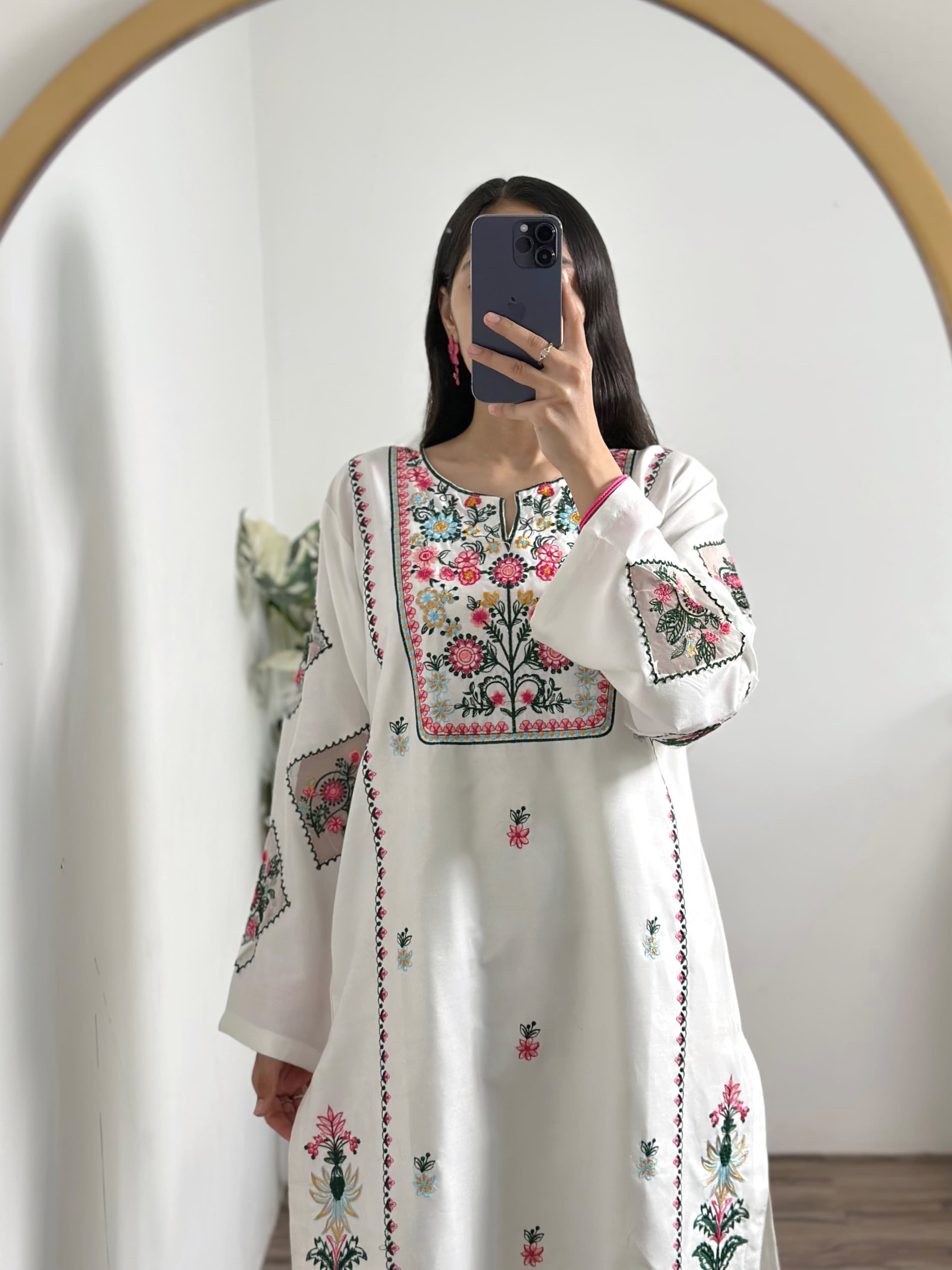 PEARL EMBROIDED 2 PC