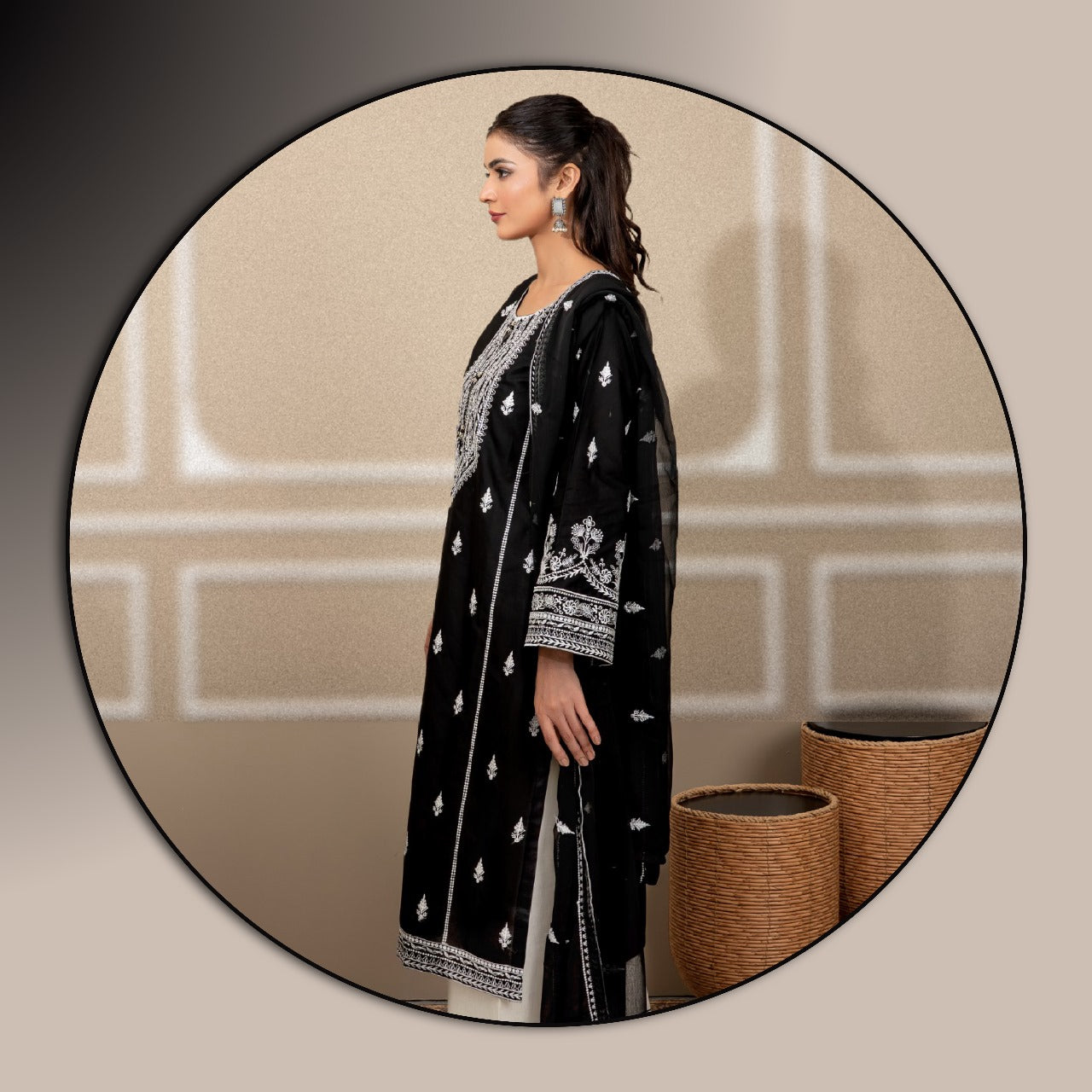 GREACE EMBROIDED 3 PC
